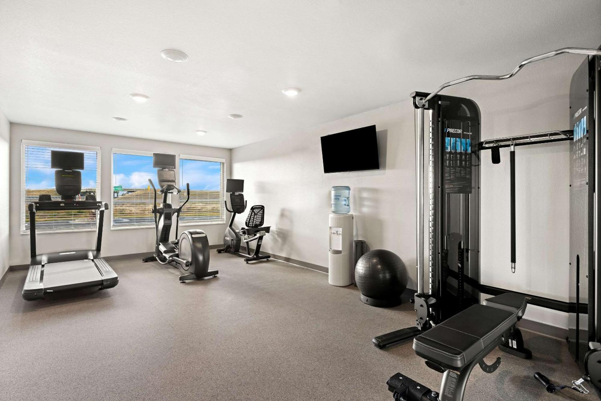Woodspring Suites Billings Bagian luar foto