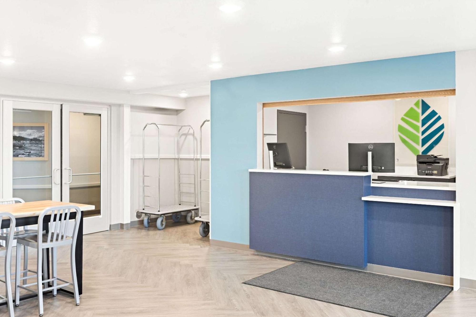 Woodspring Suites Billings Bagian luar foto