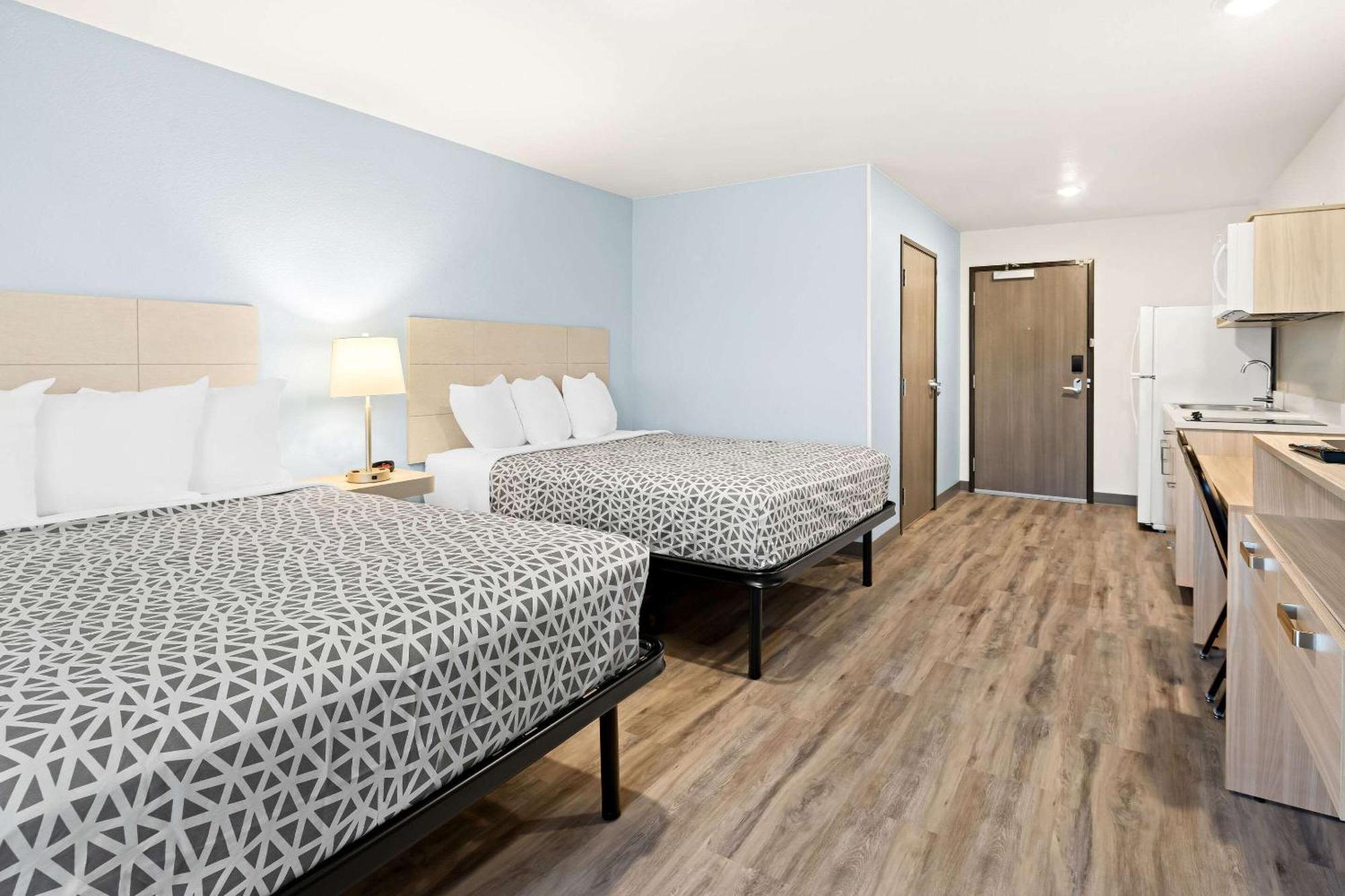 Woodspring Suites Billings Bagian luar foto
