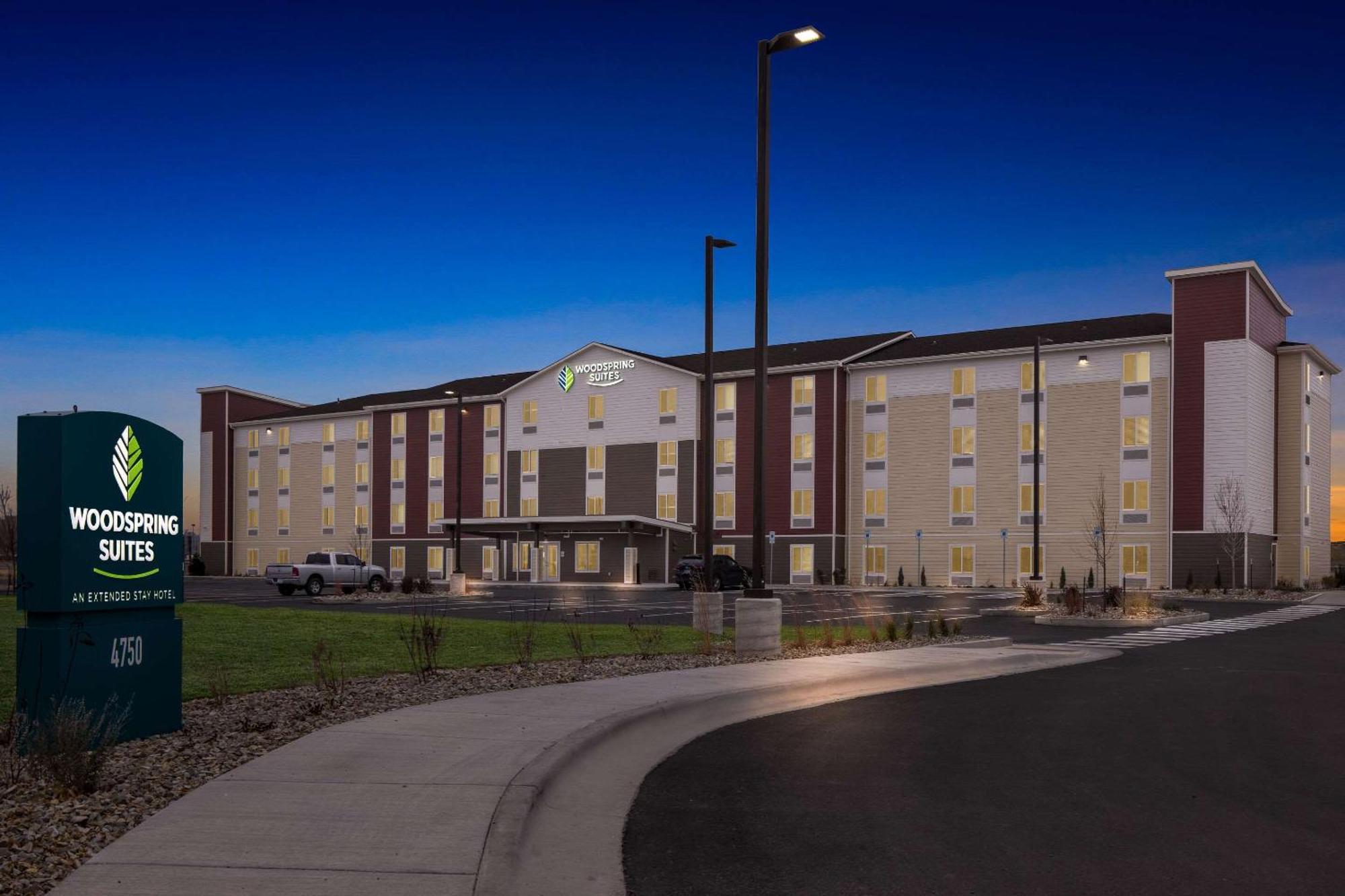 Woodspring Suites Billings Bagian luar foto